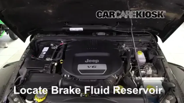 2018 Jeep Wrangler JK Unlimited Sahara 3.6L V6 Brake Fluid Add Fluid
